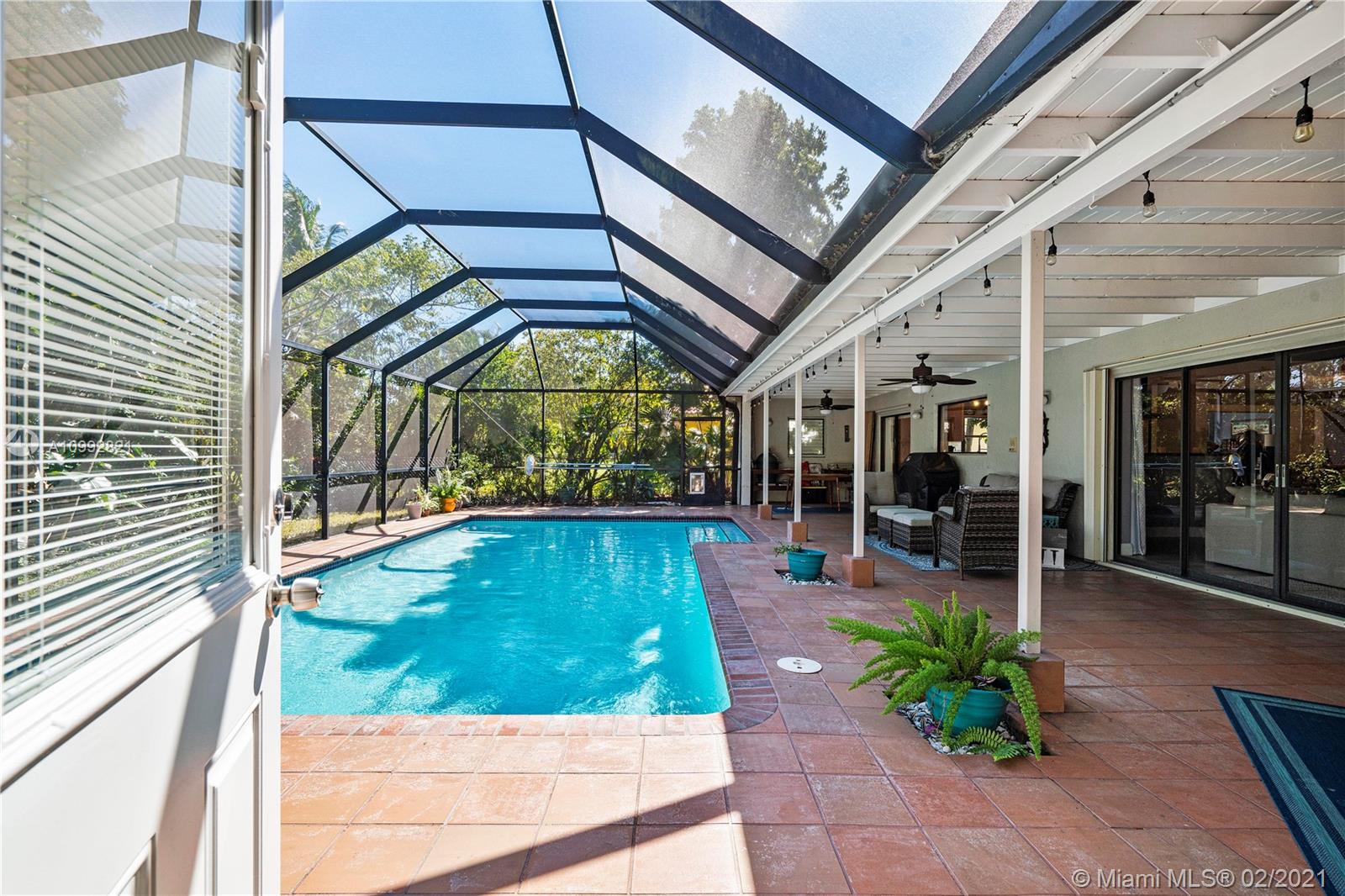 OAK WOOD - Residential