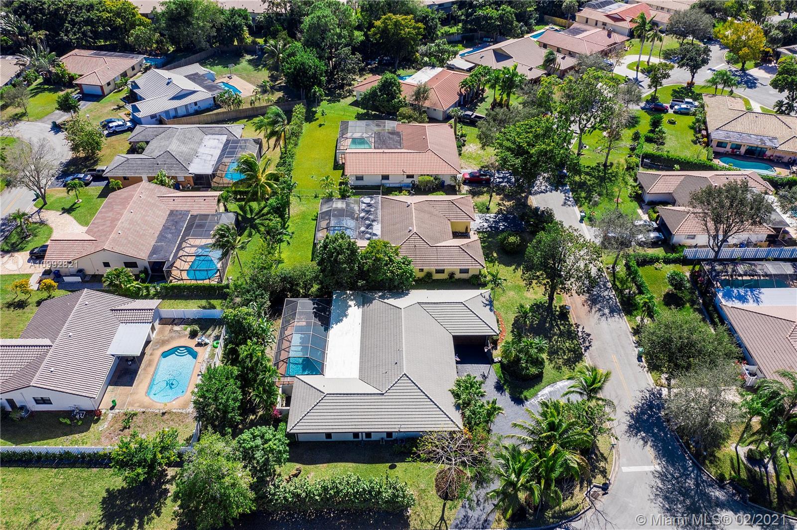 OAK WOOD - Residential