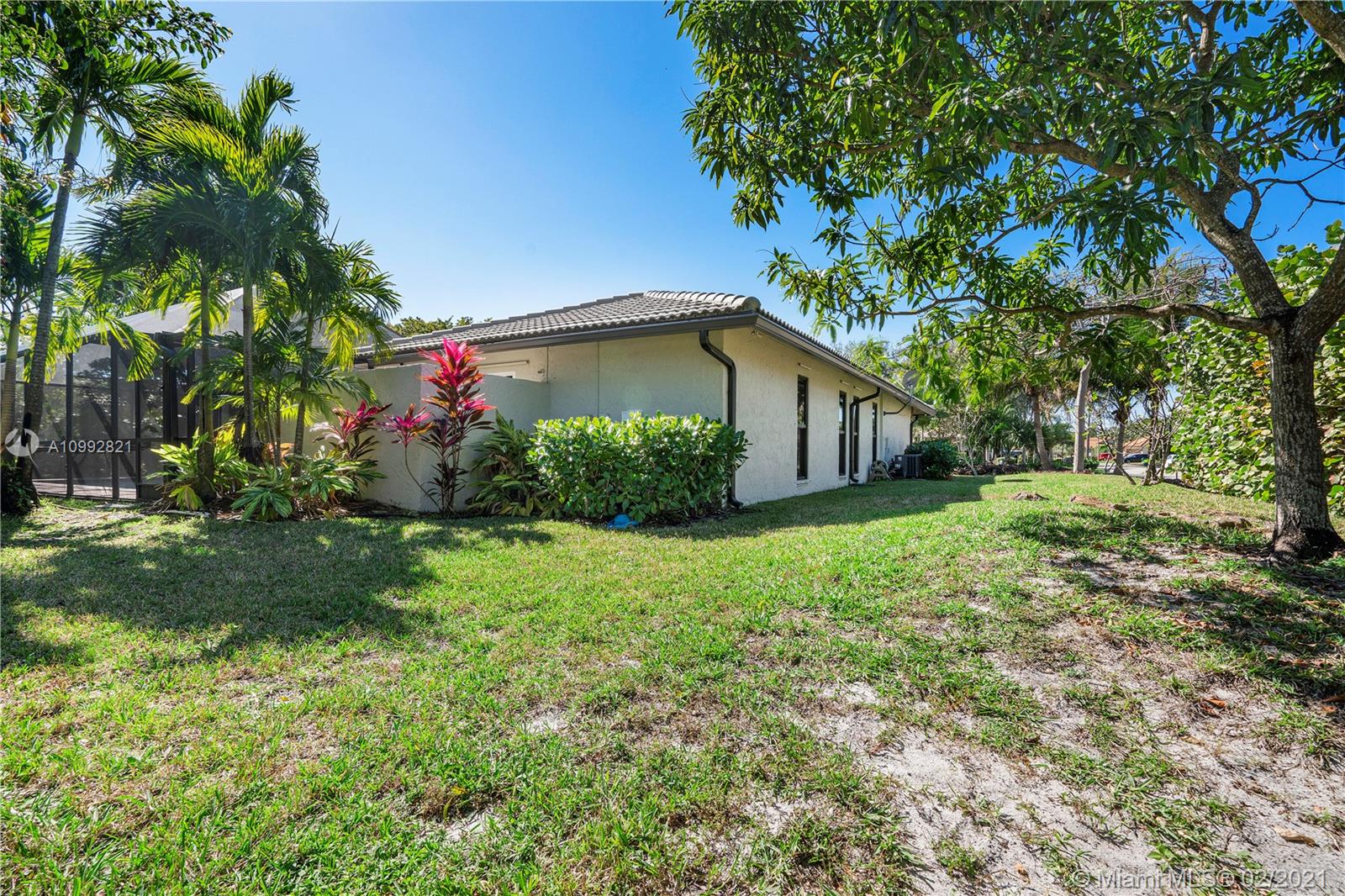 OAK WOOD - Residential