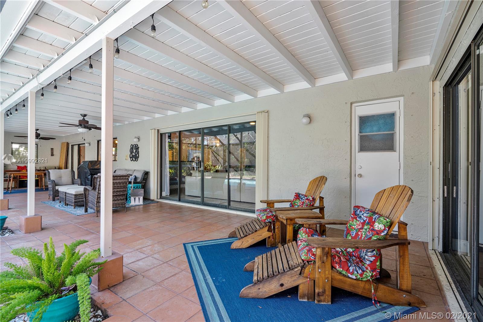 OAK WOOD - Residential