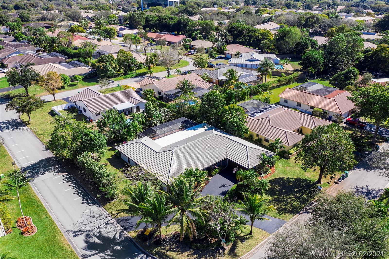 OAK WOOD - Residential