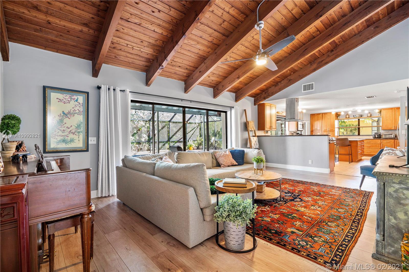 OAK WOOD - Residential