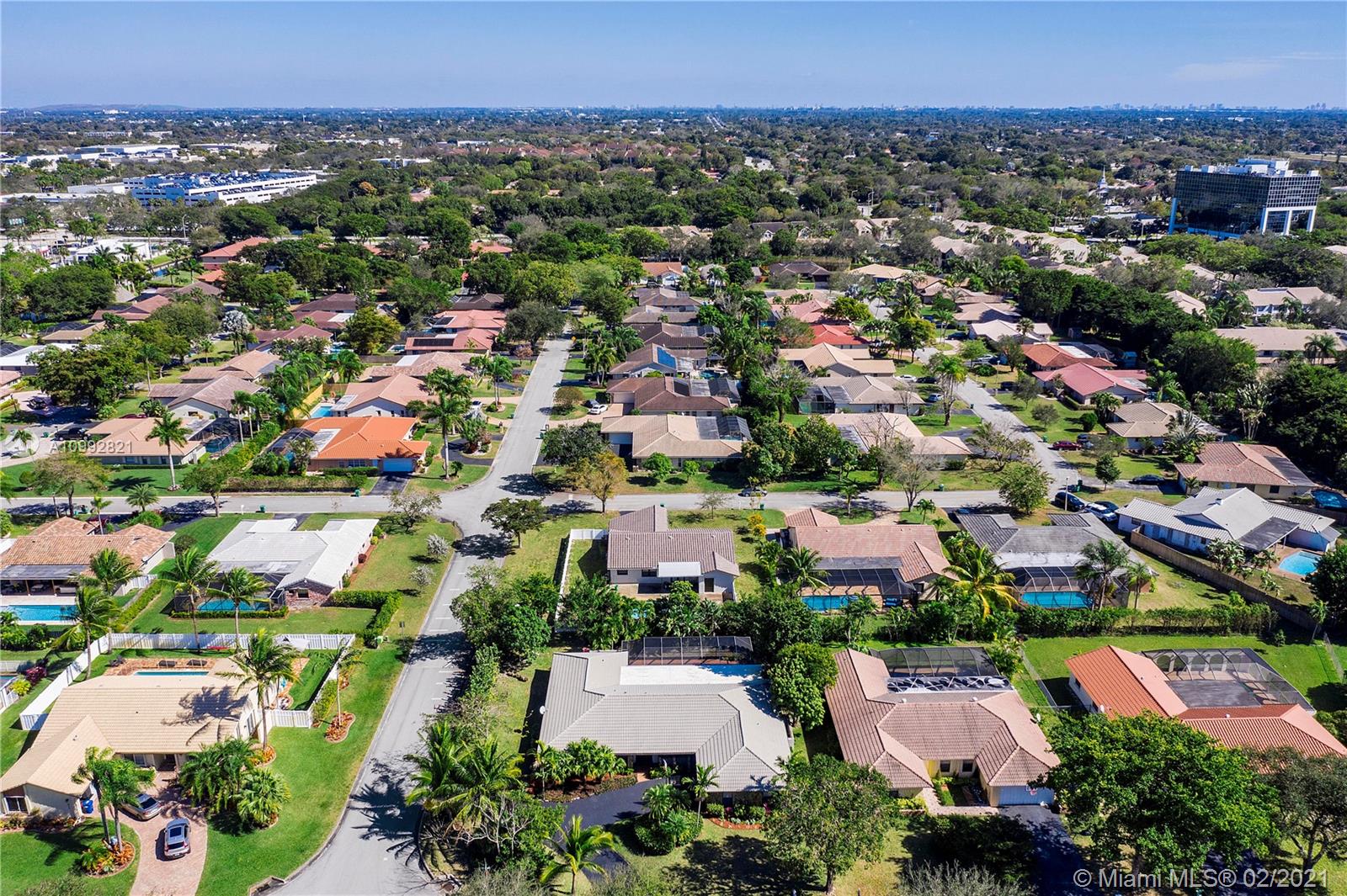 OAK WOOD - Residential