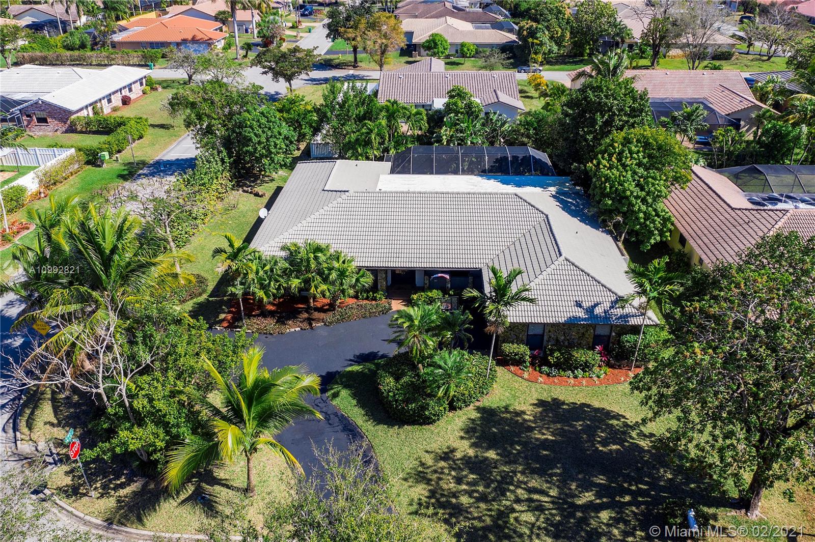 OAK WOOD - Residential