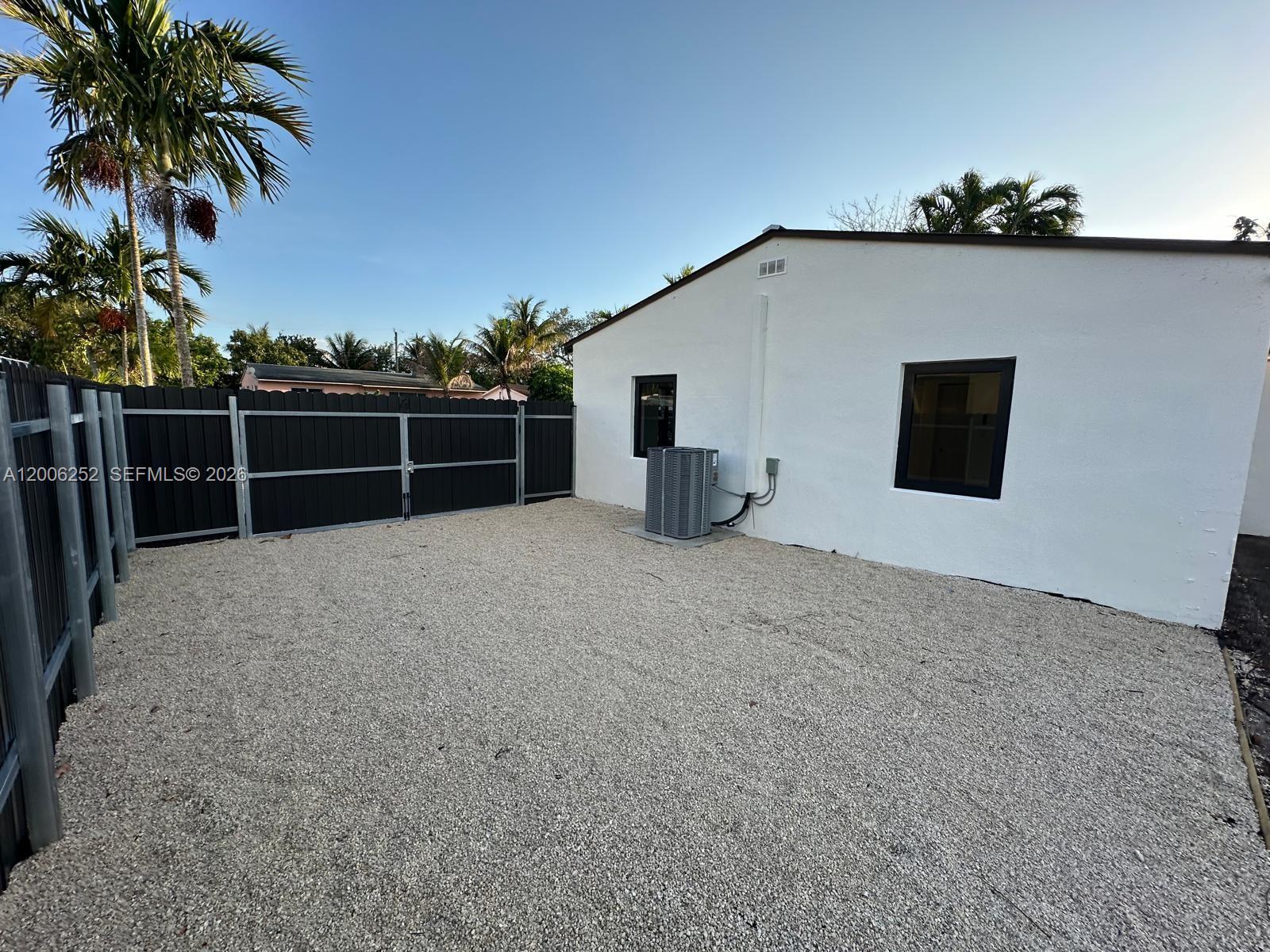 LAWNDALE 4TH ADDN - Residential