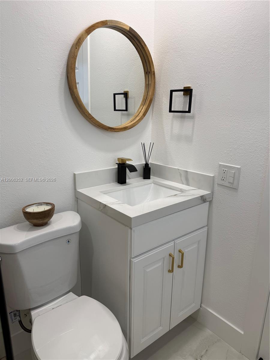 LAWNDALE 4TH ADDN - Residential