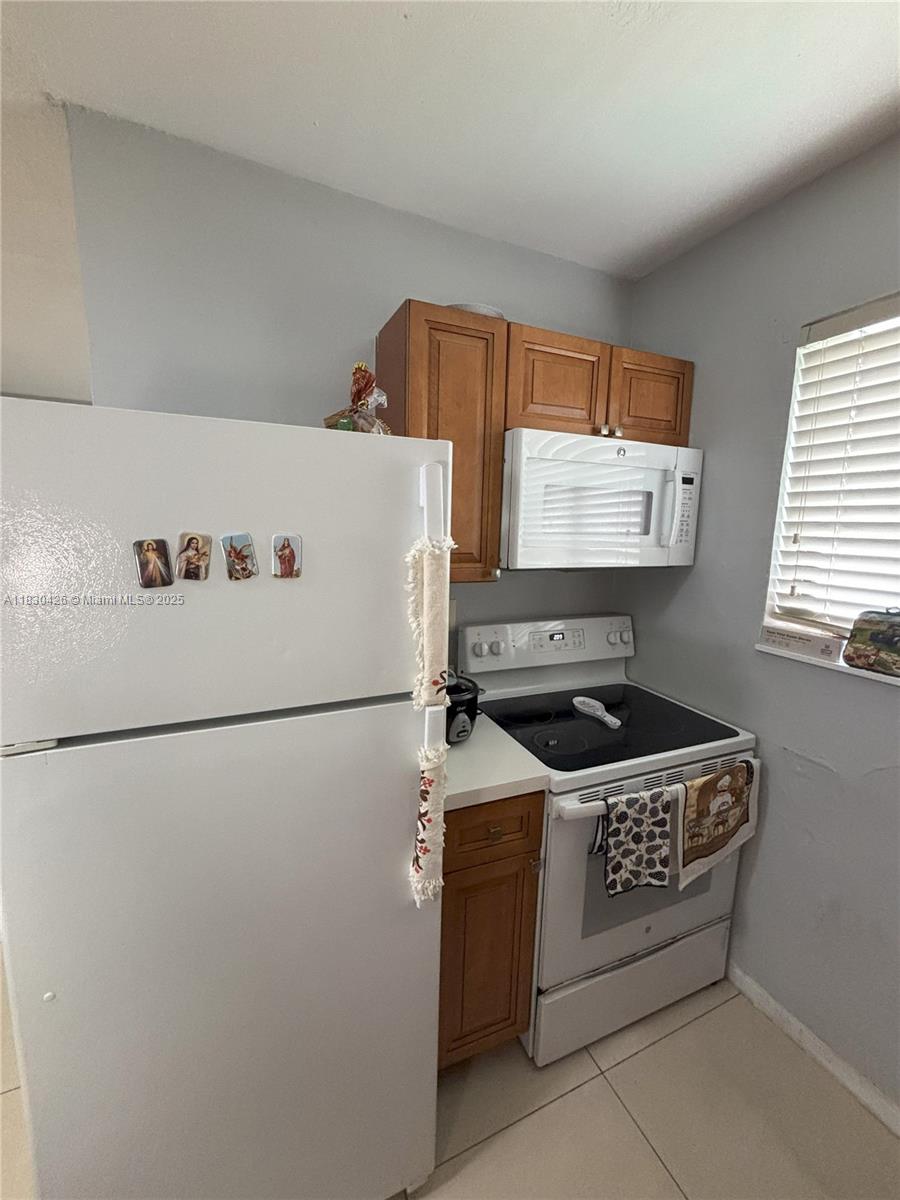 1911 NW 30th St 3
