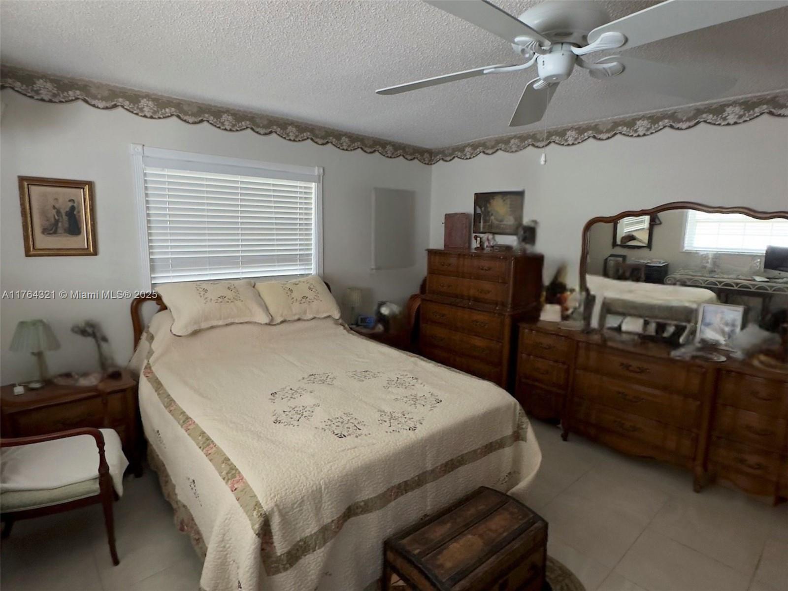 PARADISE GARDENS SEC 4 - Residential