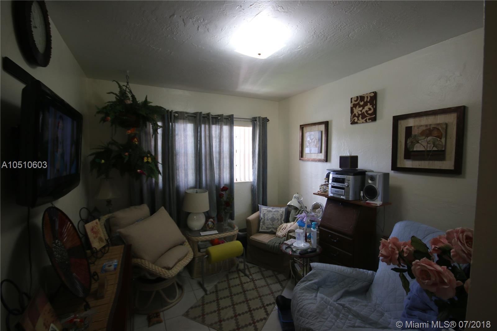 HIALEAH 54TH STREET ADDN - Residential