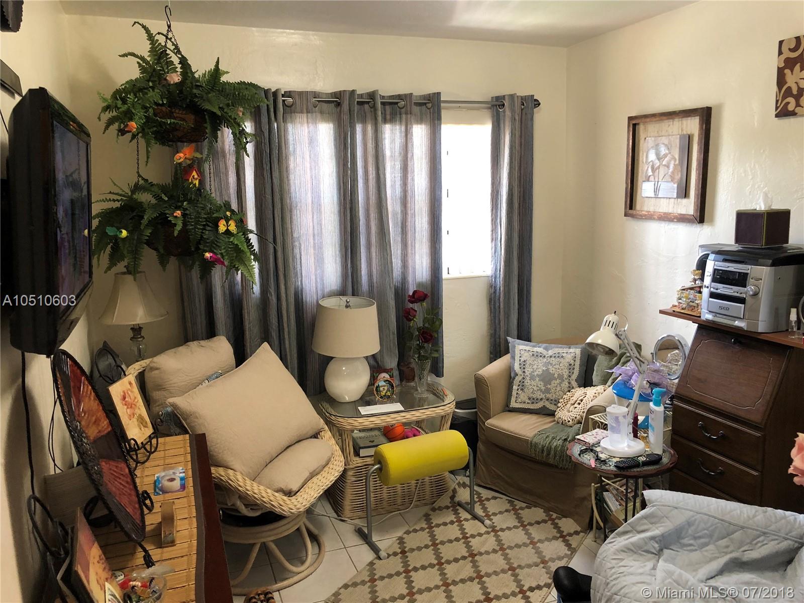 HIALEAH 54TH STREET ADDN - Residential