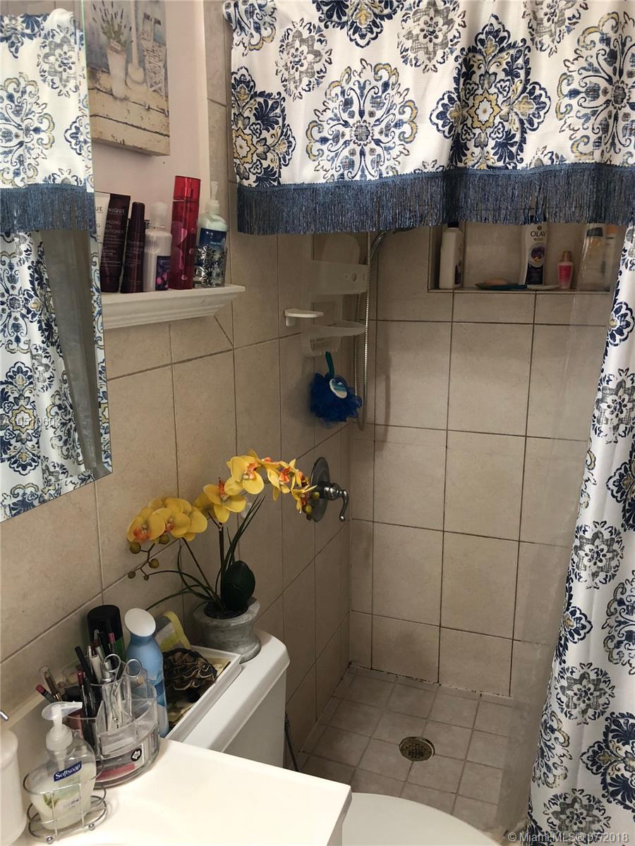 HIALEAH 54TH STREET ADDN - Residential