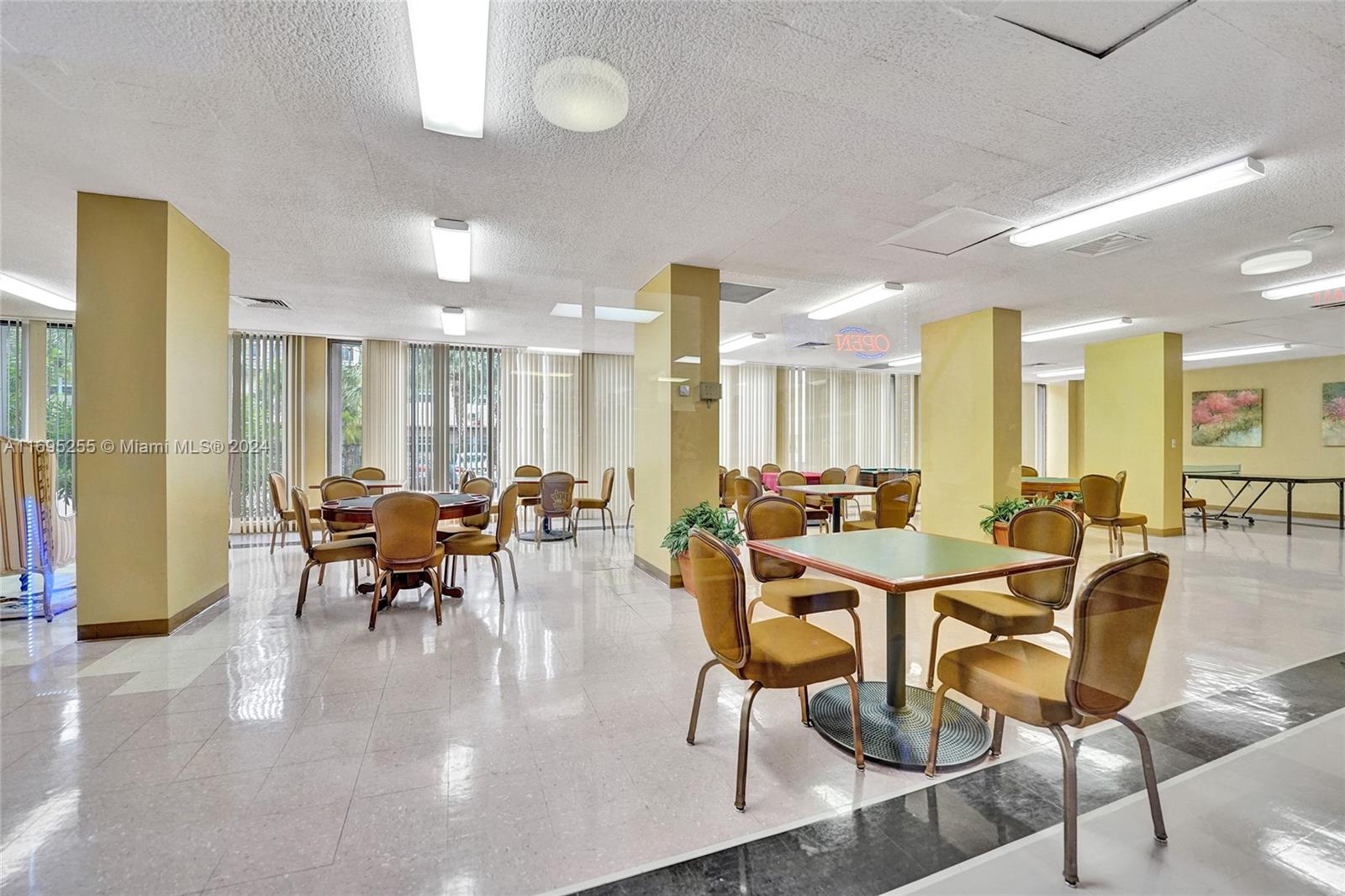 HEMISPHERES CONDO - Residential Lease