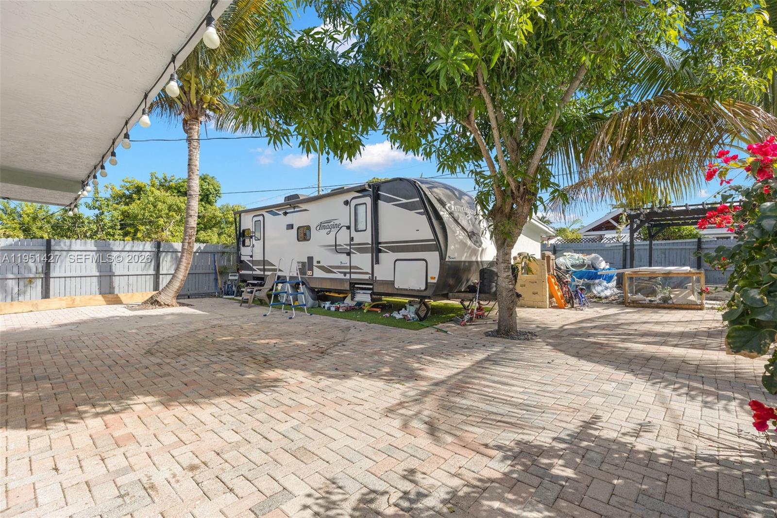 LAKE WORTH TOWN OF - Residential