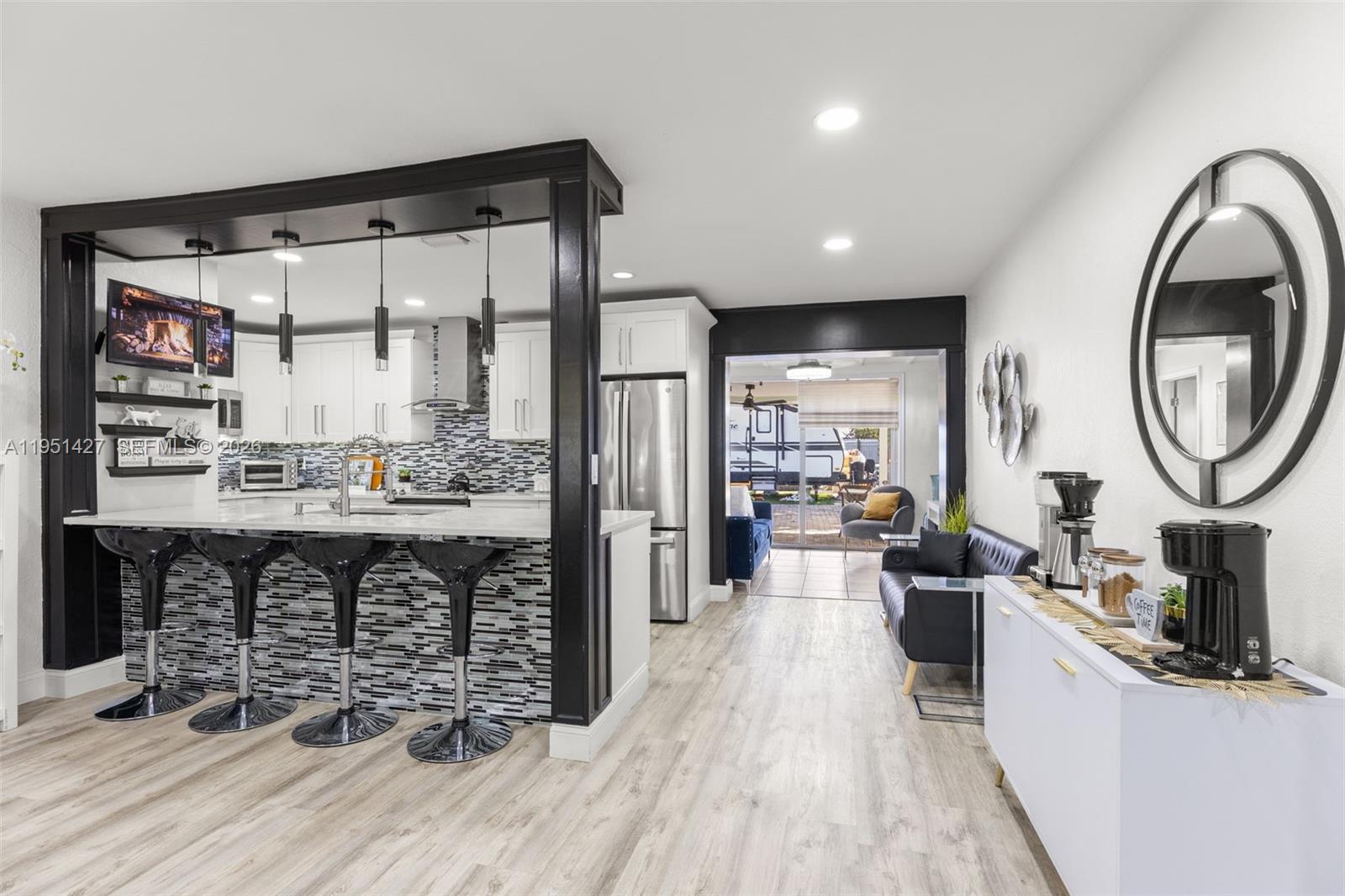 LAKE WORTH TOWN OF - Residential