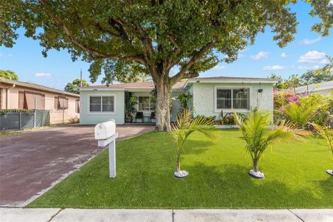 1018 S C St Lake Worth FL 33460