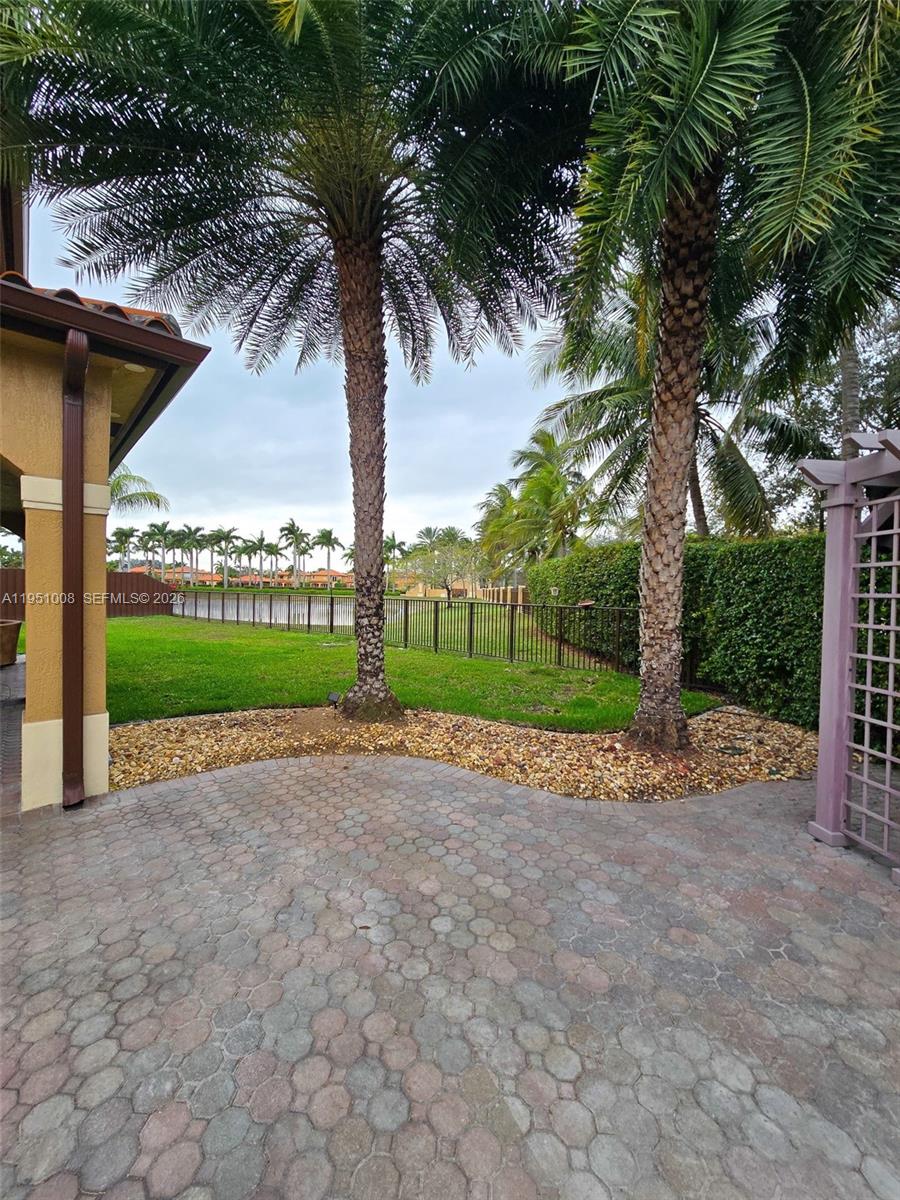 EGRET LAKE ESTATES SEC 1 - Residential