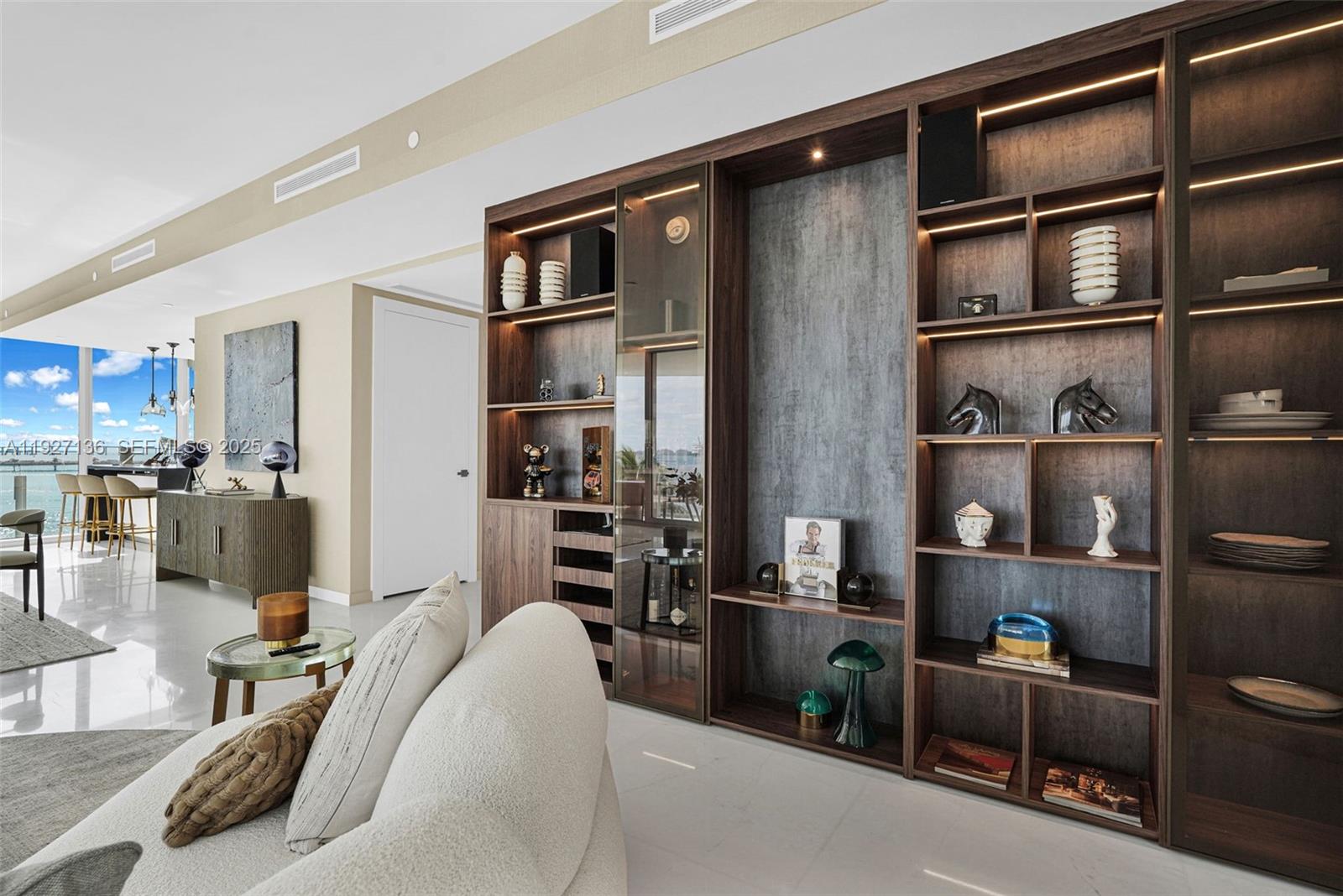 ASTON MARTIN RESIDENCES - Residential Lease