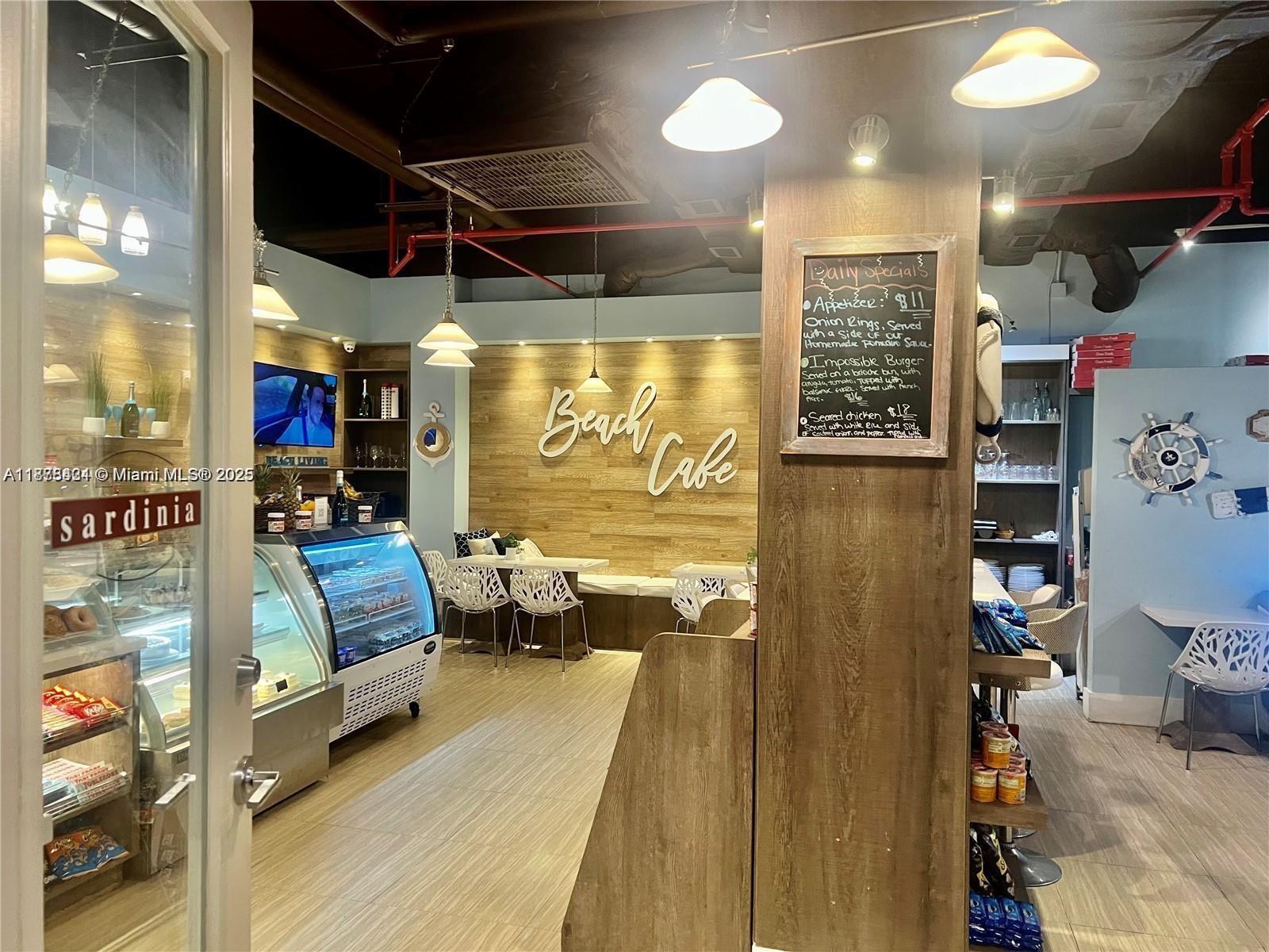 HARBOUR HOUSE - Residential