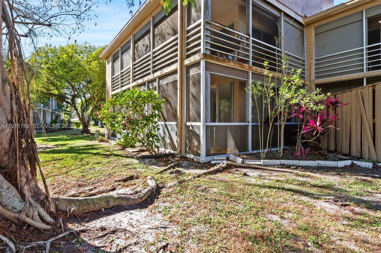 7582 NW 86th Ter 103