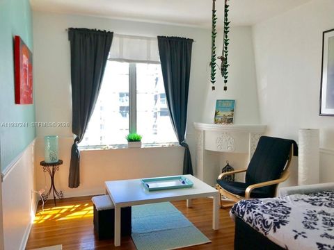 610 8th St 204 Miami Beach FL 33139