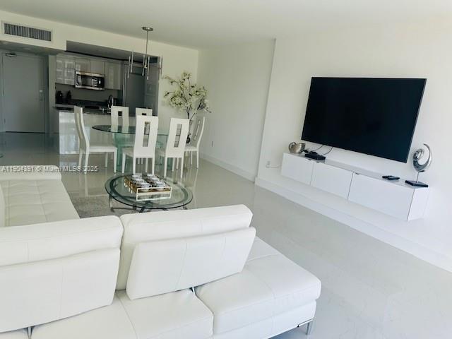 HARBOUR HOUSE CONDO - Residential Lease