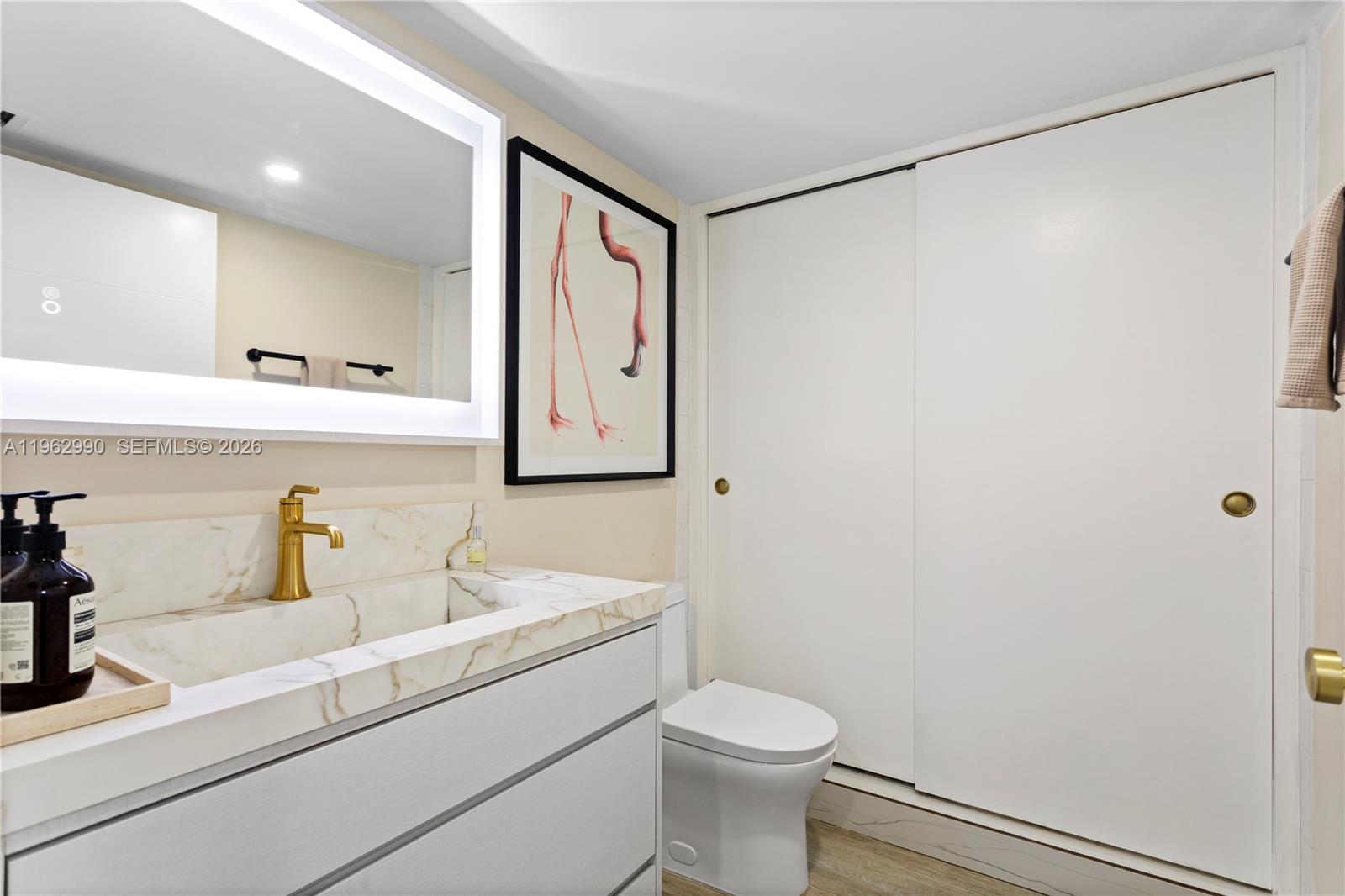 WEST BAY PLAZA CONDO - Residential