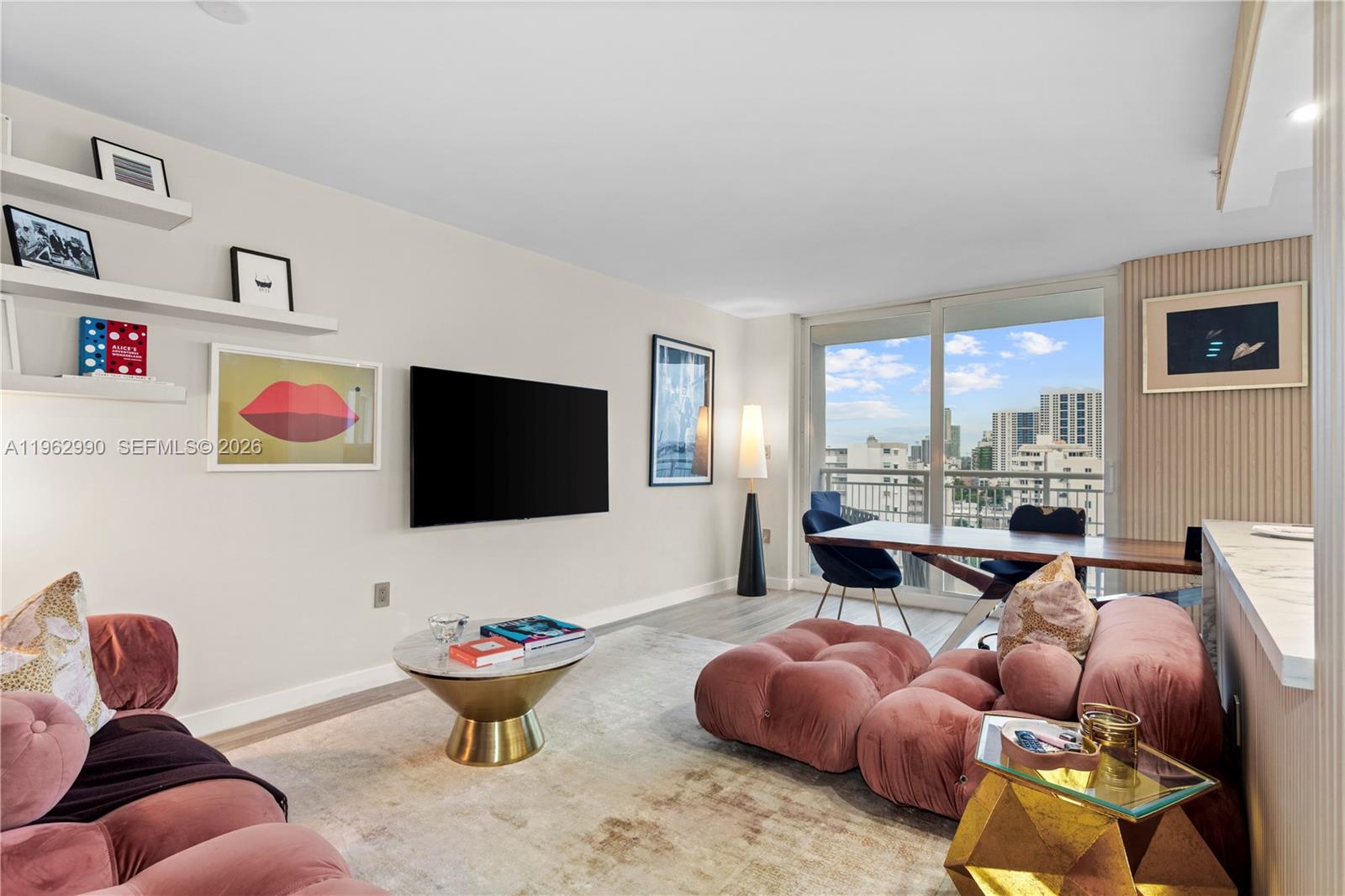 WEST BAY PLAZA CONDO - Residential