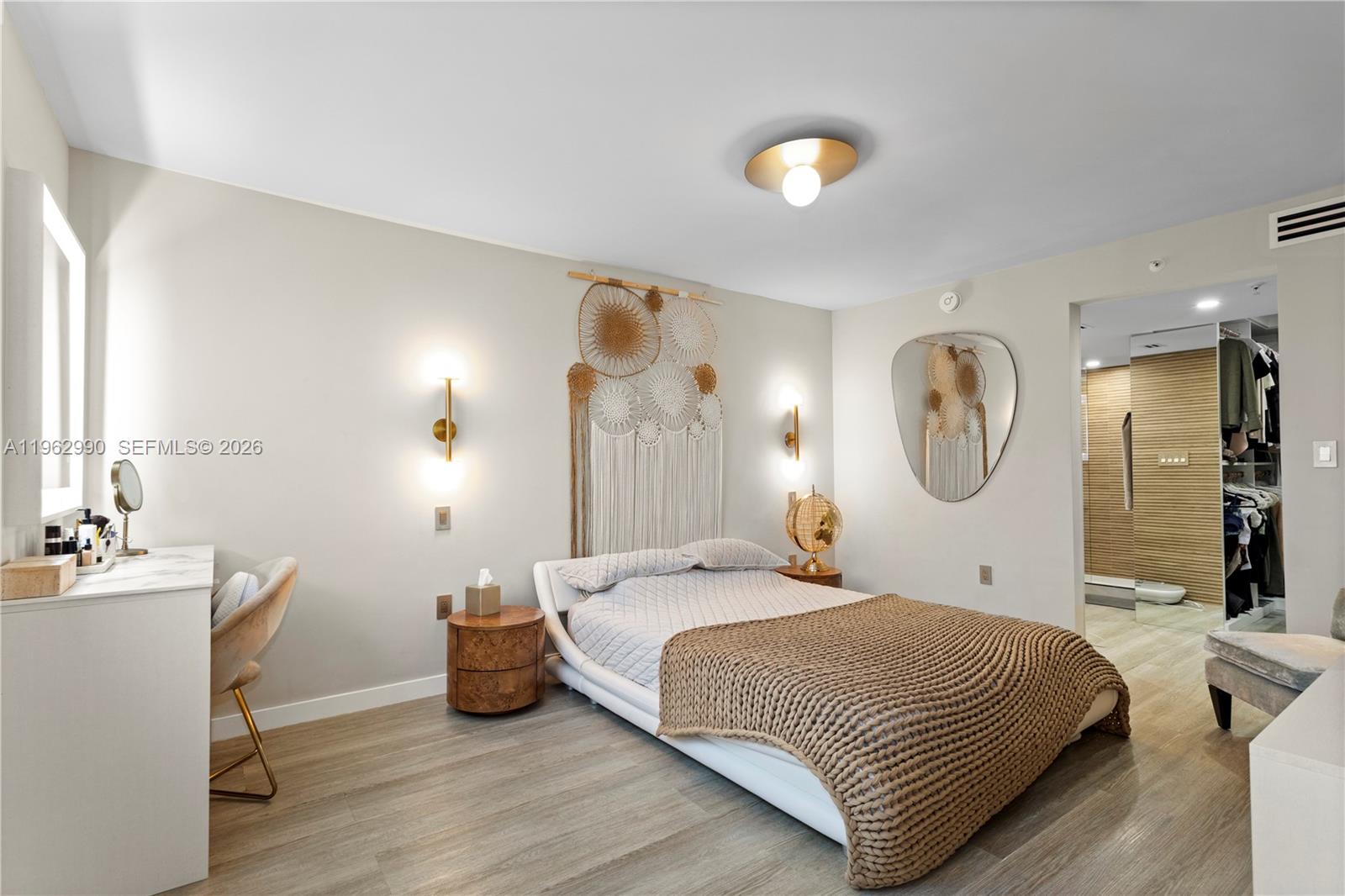 WEST BAY PLAZA CONDO - Residential