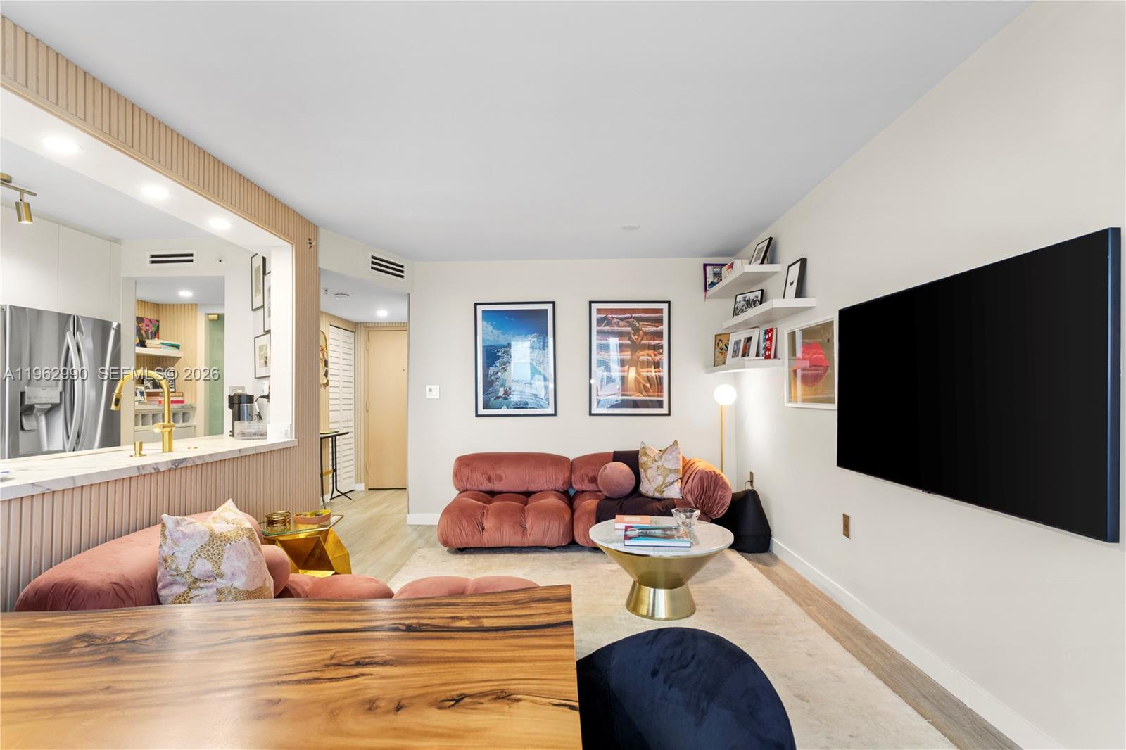 WEST BAY PLAZA CONDO - Residential