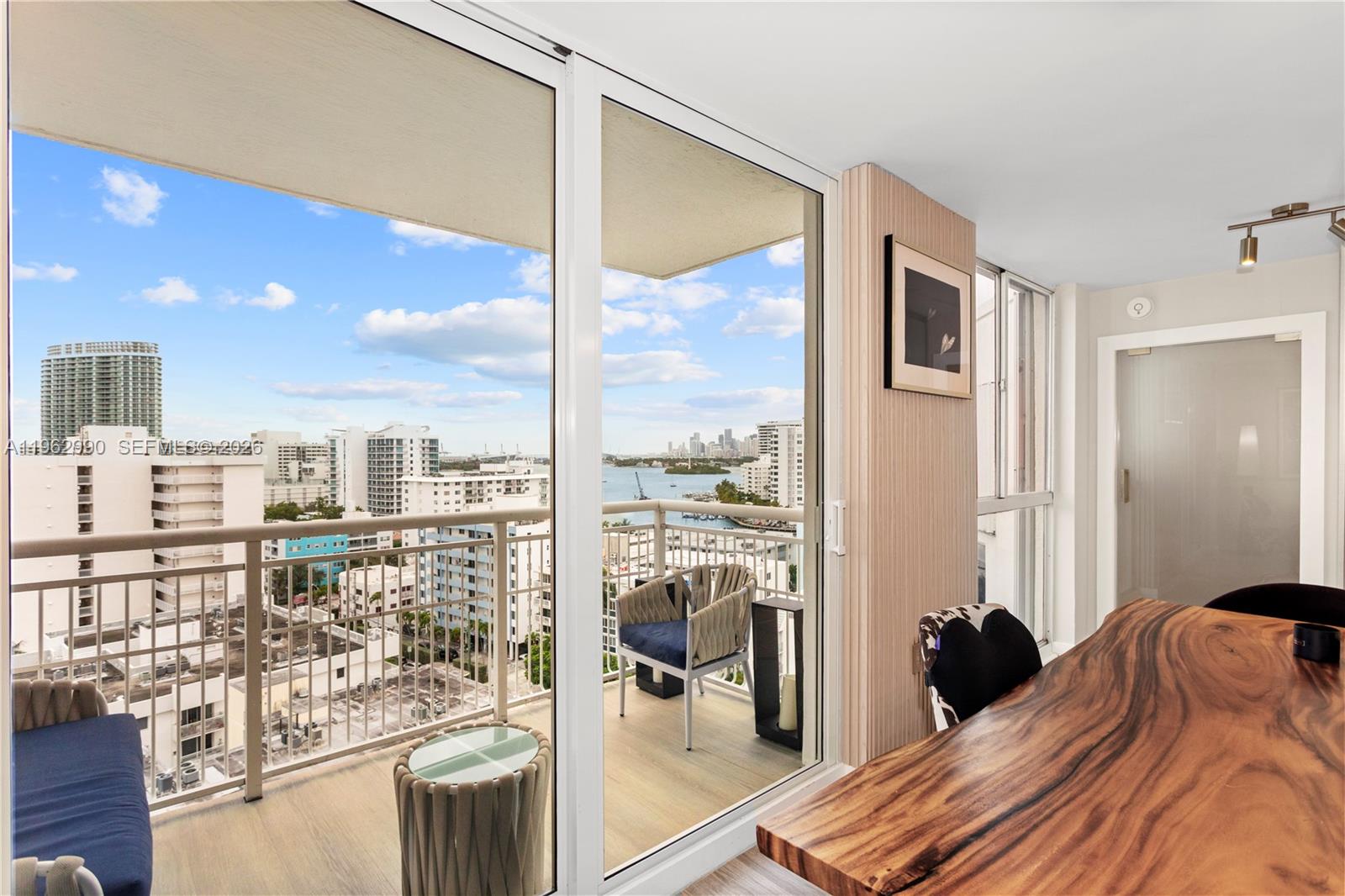 WEST BAY PLAZA CONDO - Residential