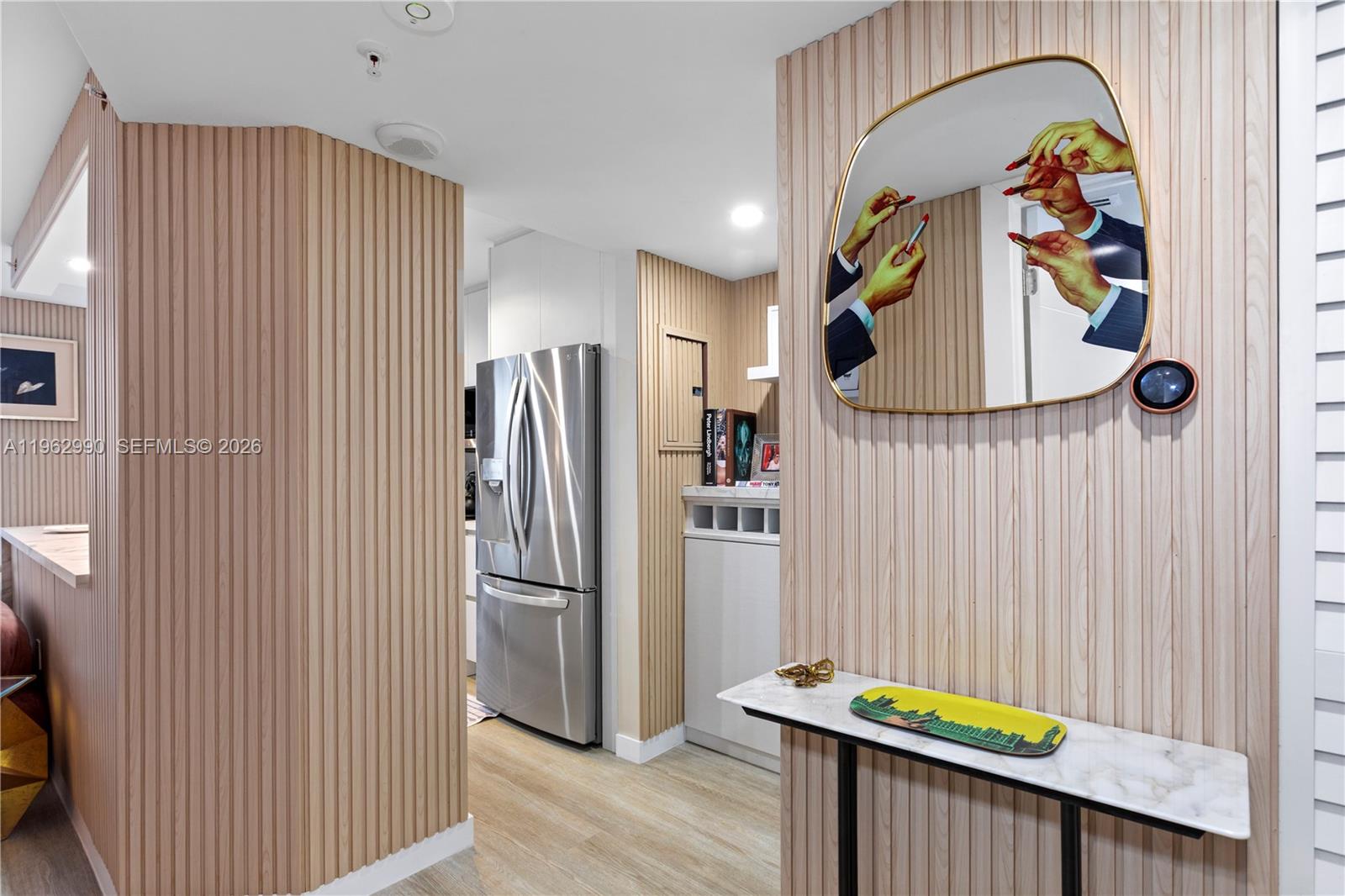 WEST BAY PLAZA CONDO - Residential