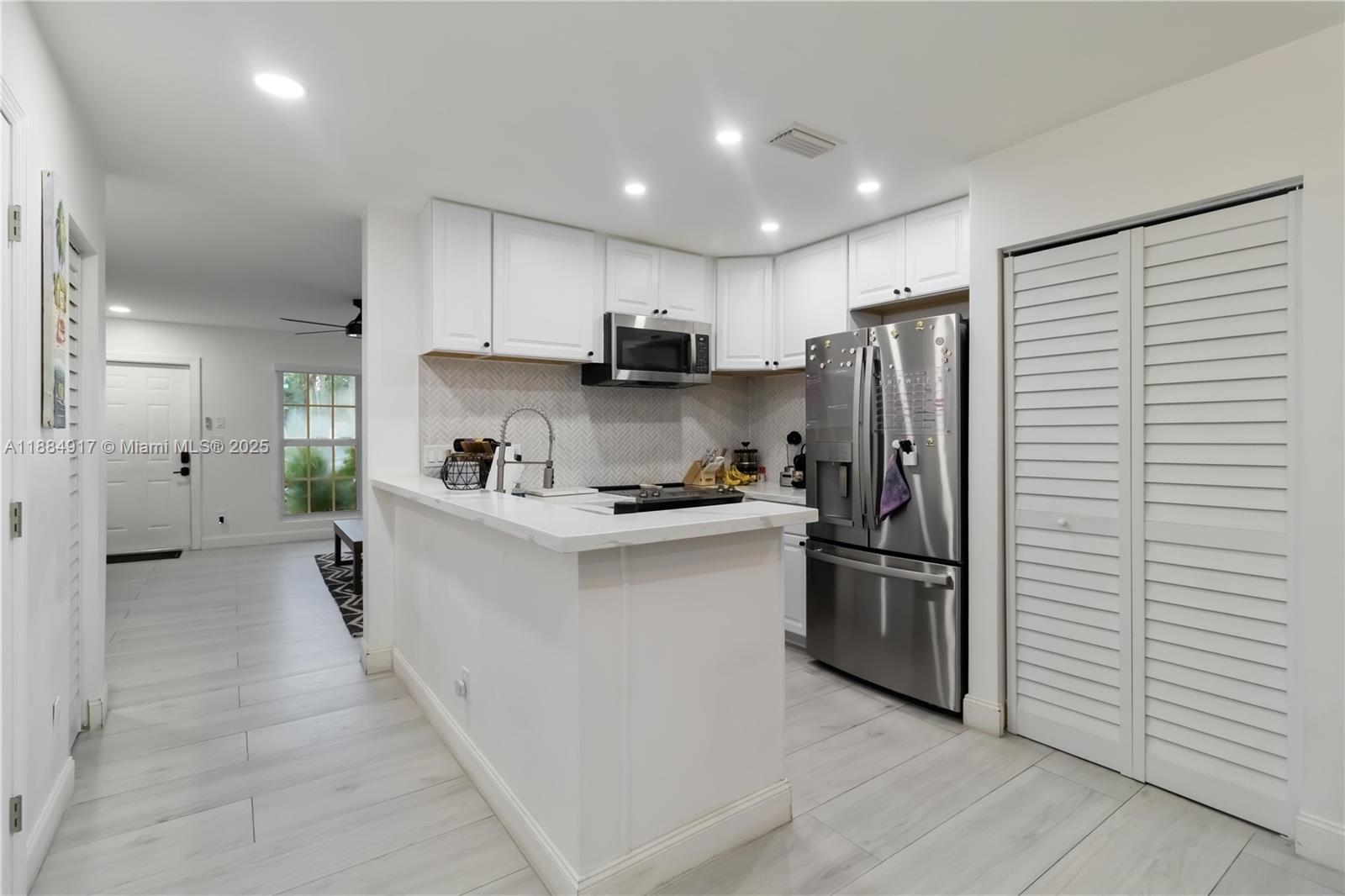 ROCK CREEK PHASE TWO - Residential Lease