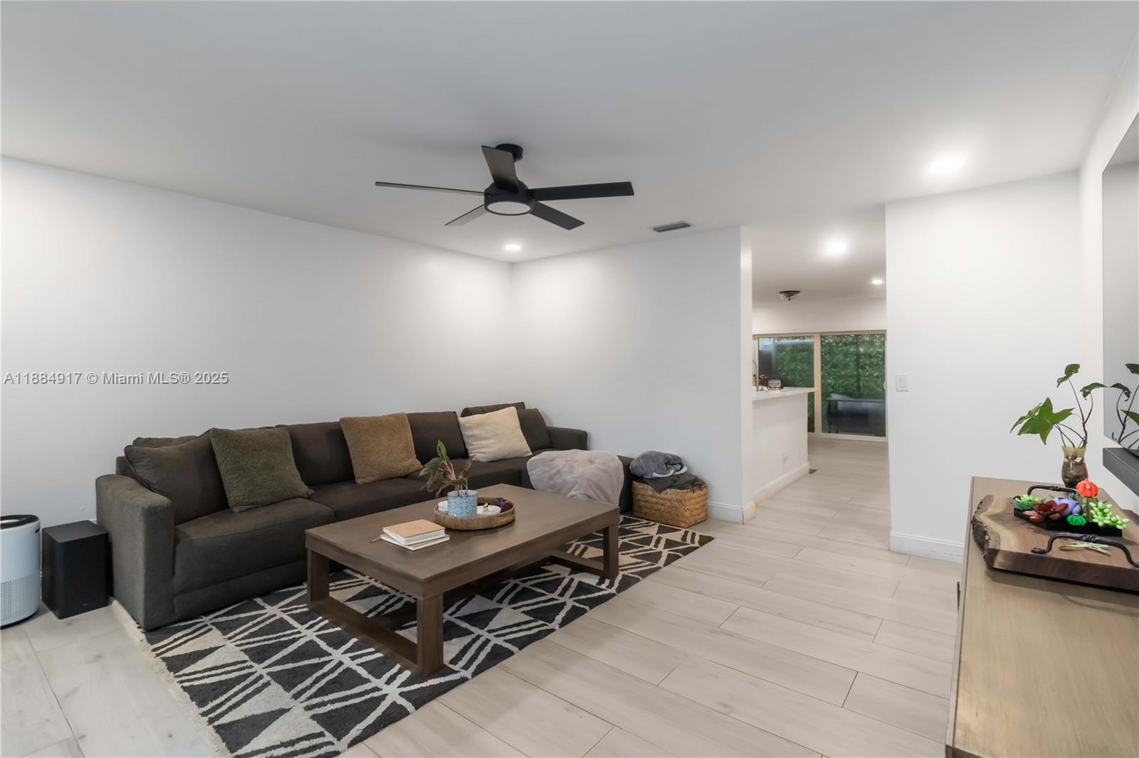ROCK CREEK PHASE TWO - Residential Lease