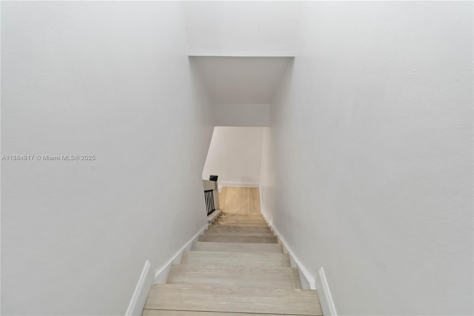 ROCK CREEK PHASE TWO - Residential Lease