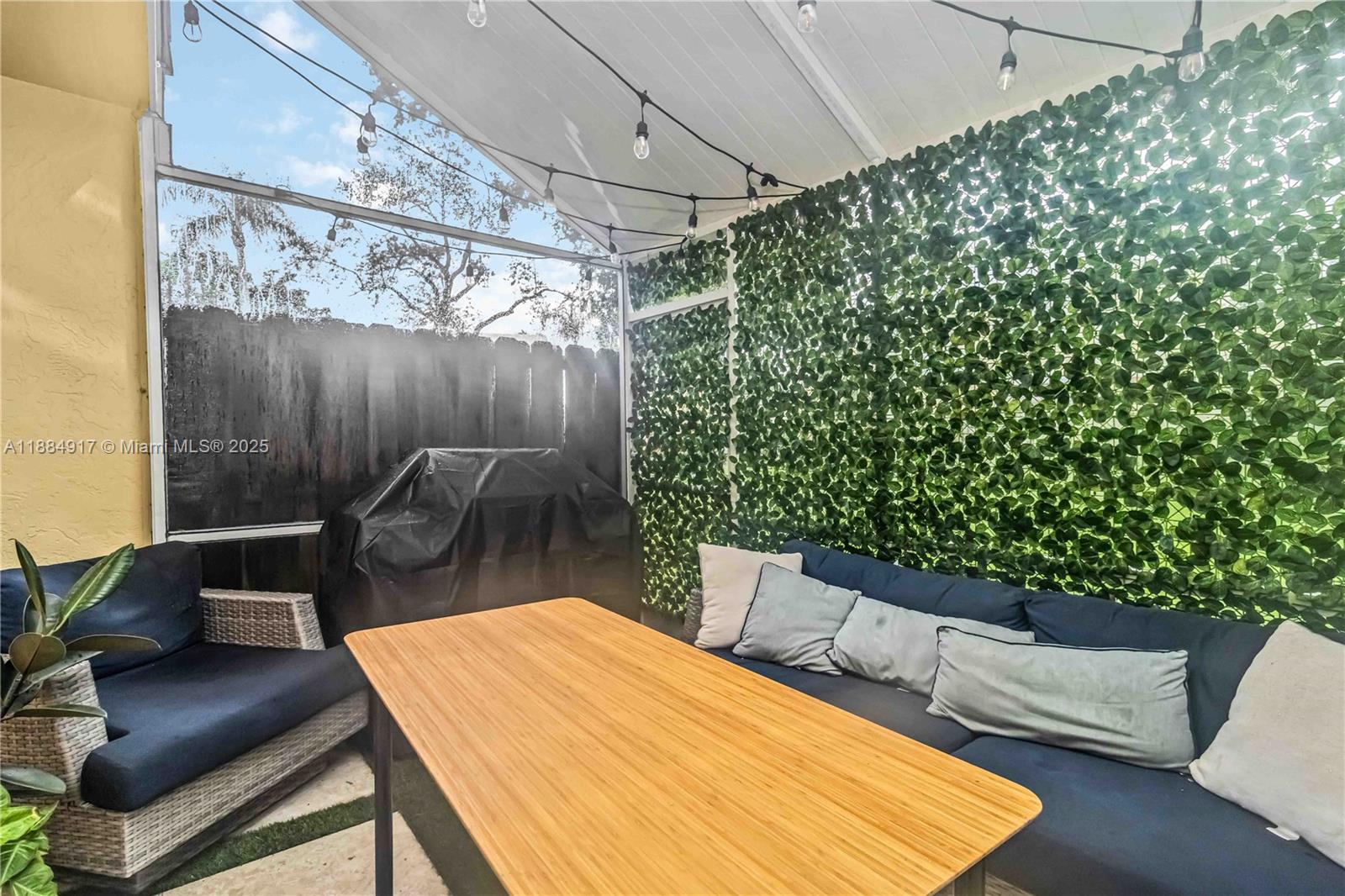 ROCK CREEK PHASE TWO - Residential Lease