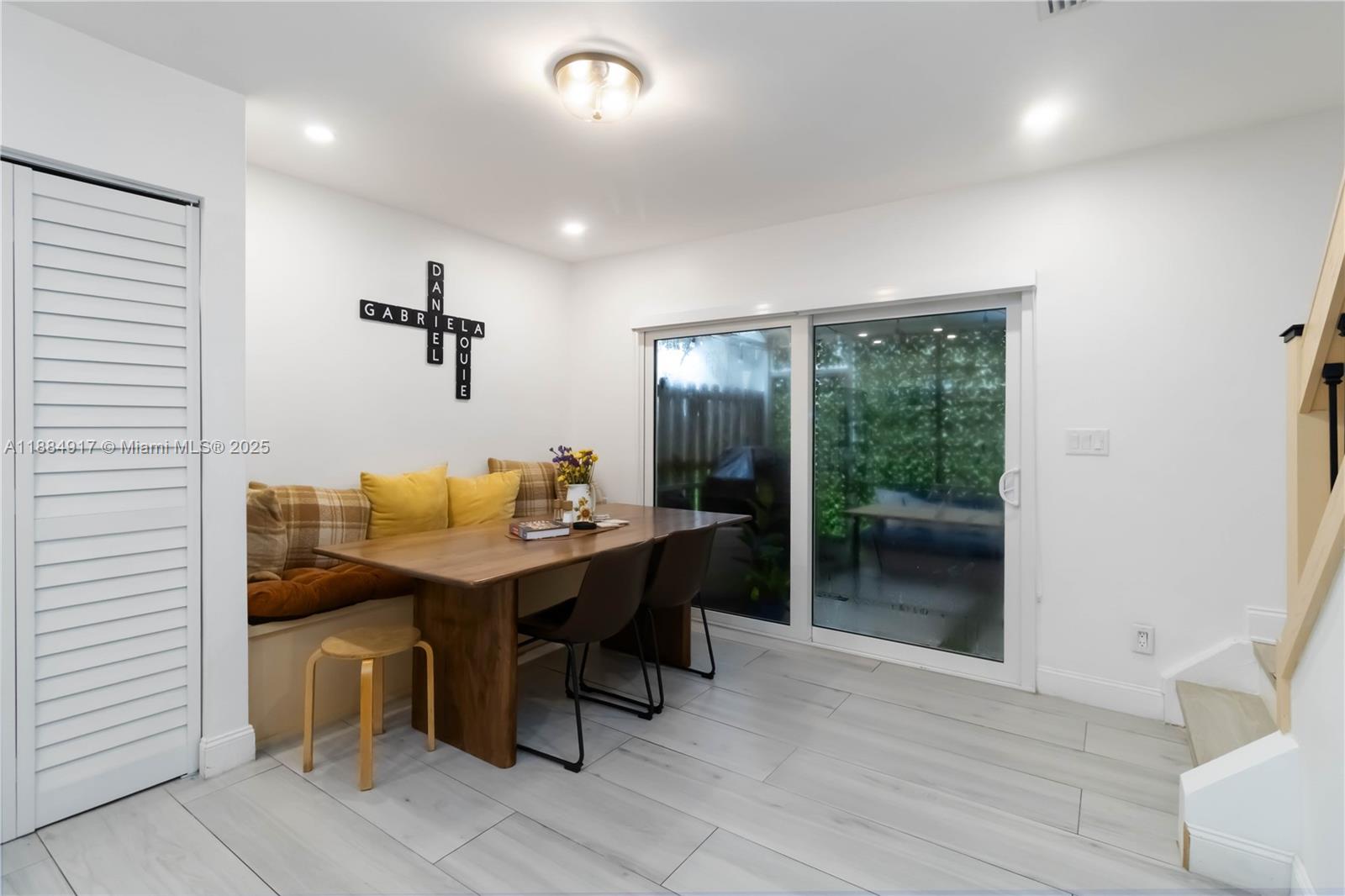 ROCK CREEK PHASE TWO - Residential Lease