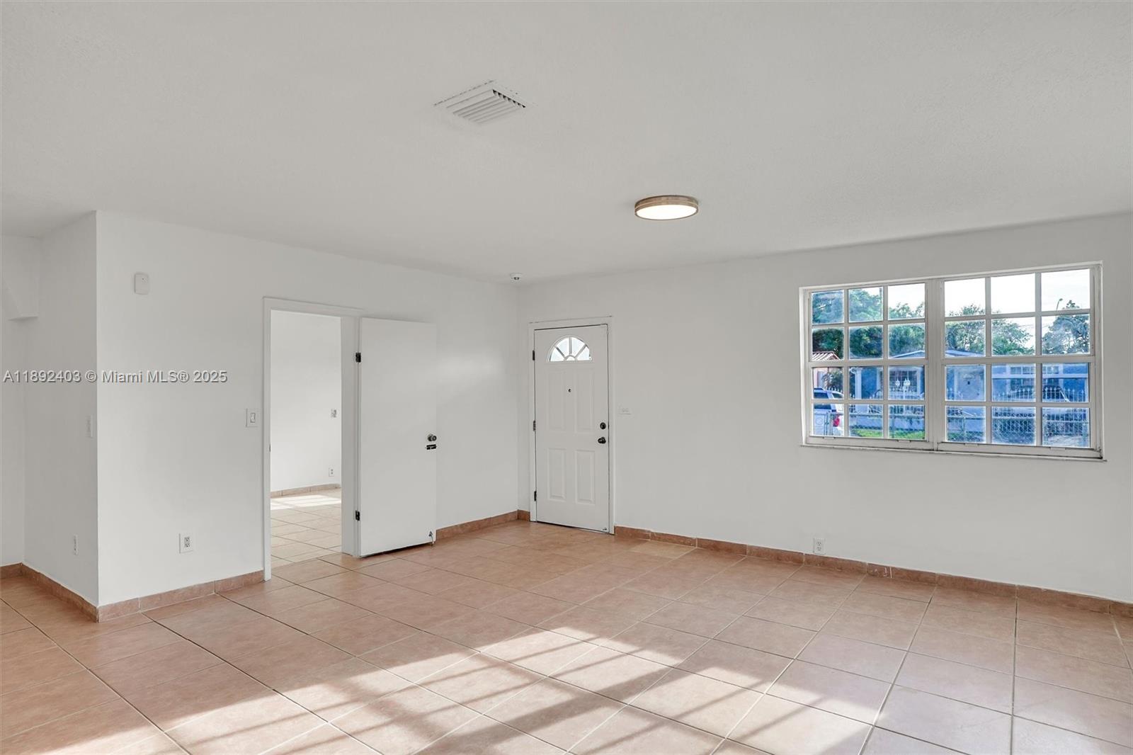 HIALEAH HOMESITES 1ST ADD - Residential