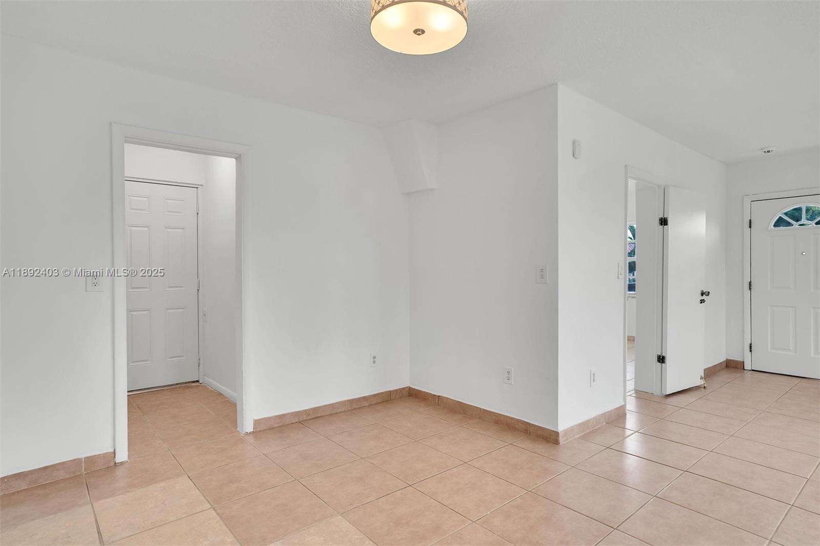 HIALEAH HOMESITES 1ST ADD - Residential