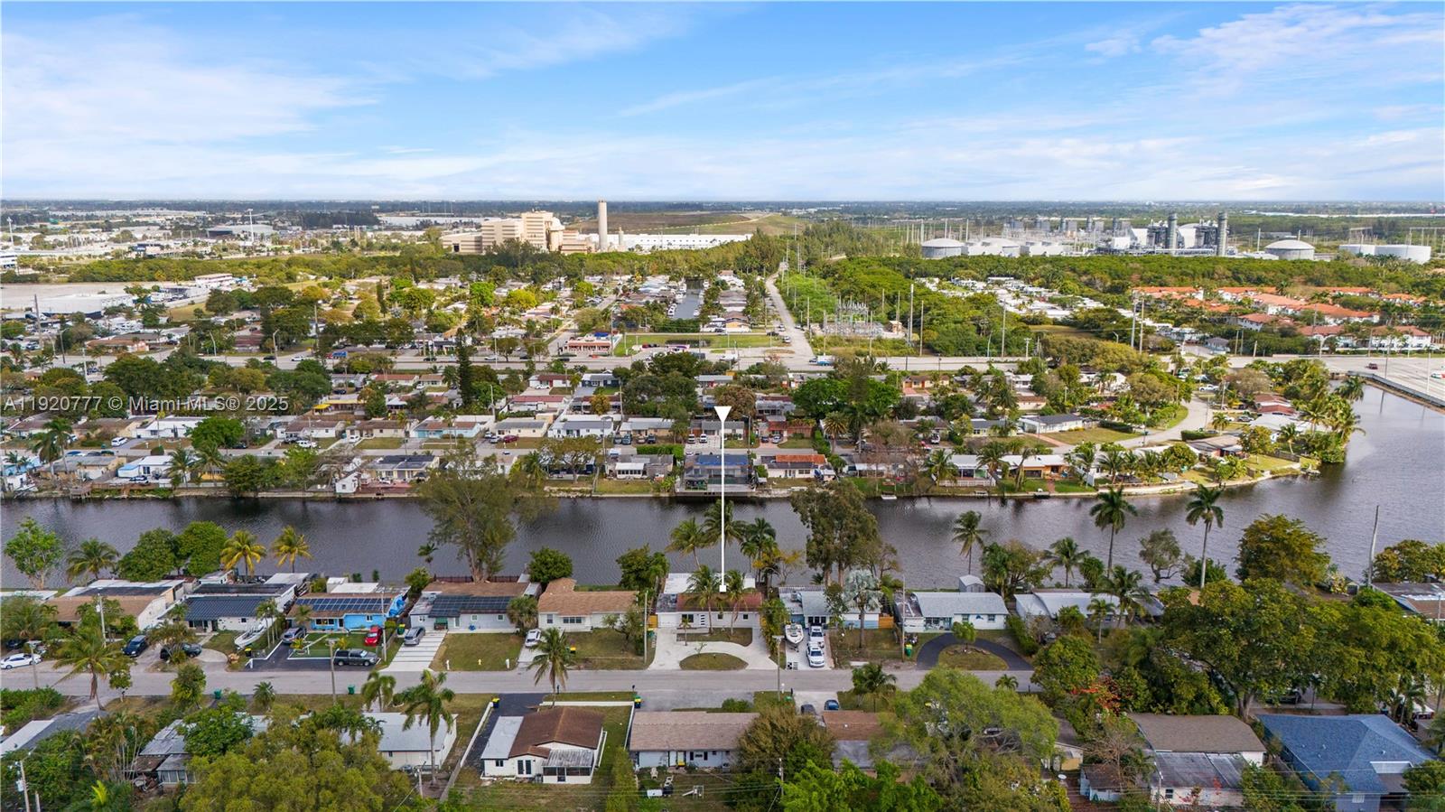PLAYLAND ISLES - Residential