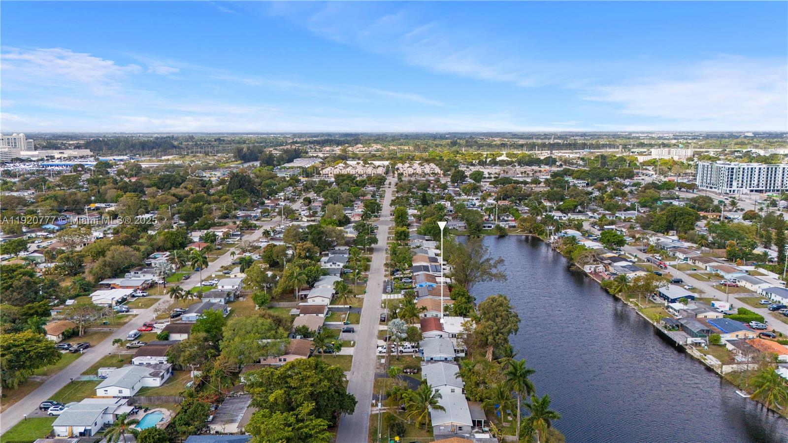 PLAYLAND ISLES - Residential