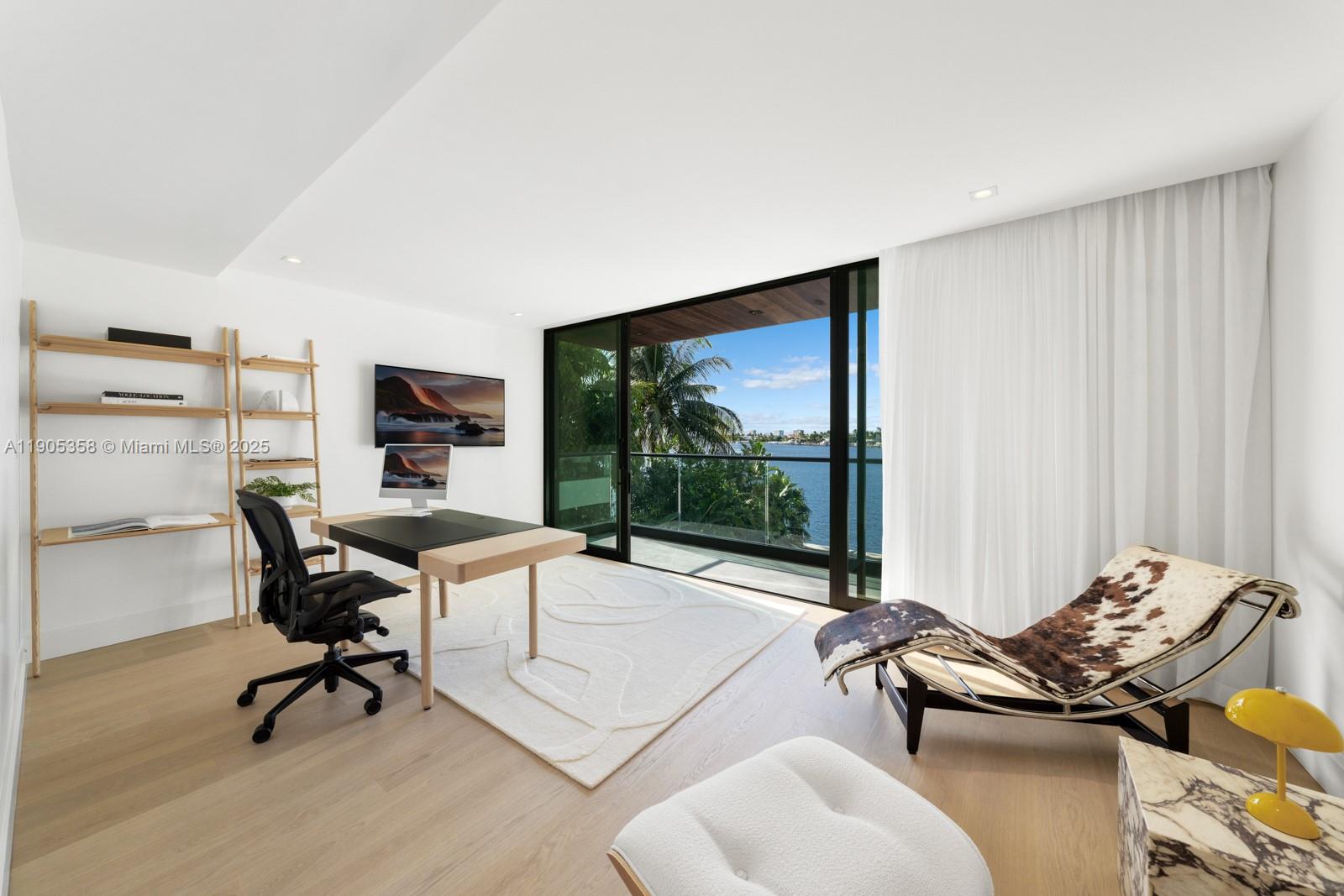 BISCAYNE POINT - Residential