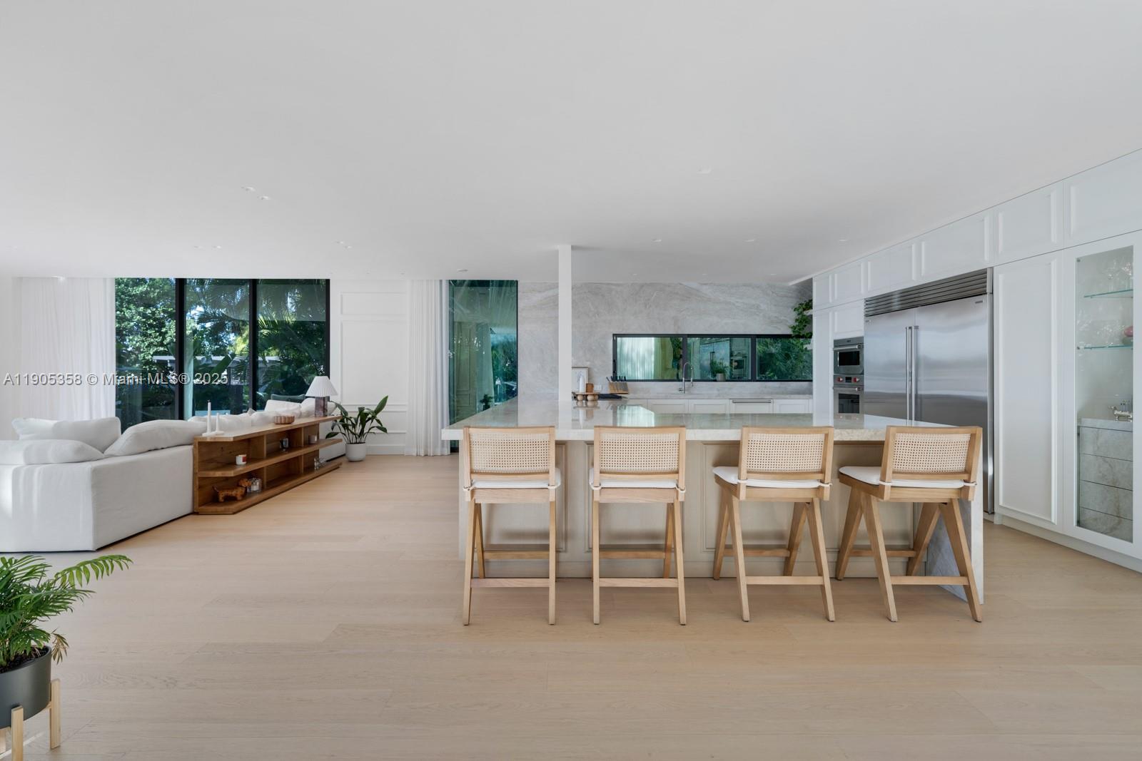 BISCAYNE POINT - Residential