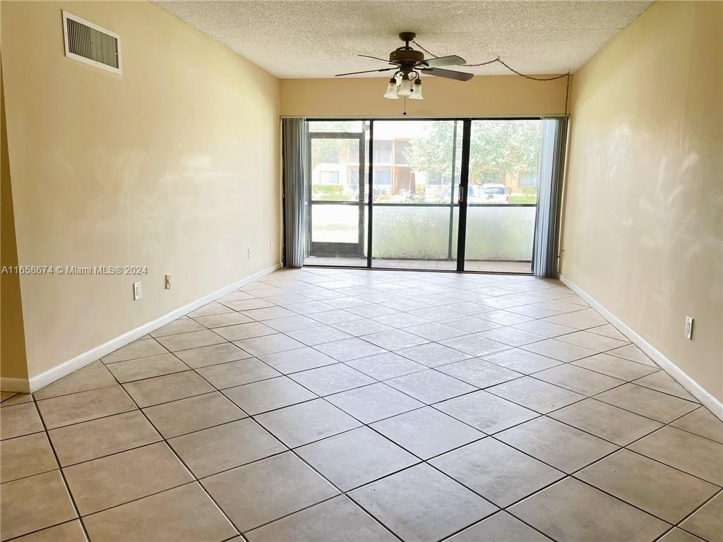 HAMPTON COURT CONDO - Residential