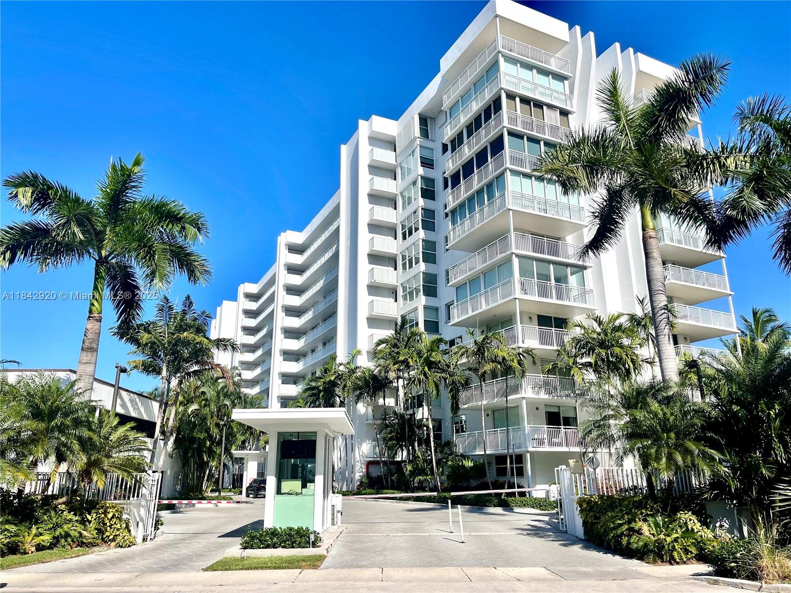 607 Ocean Dr 3K