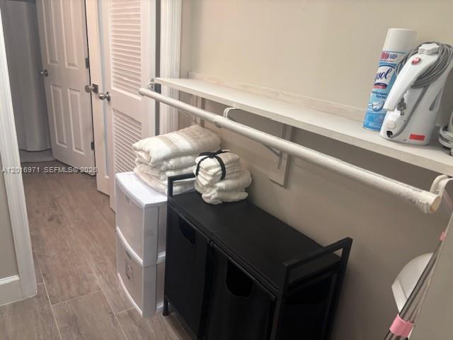 RONEY PALACE CONDO - Residential Lease