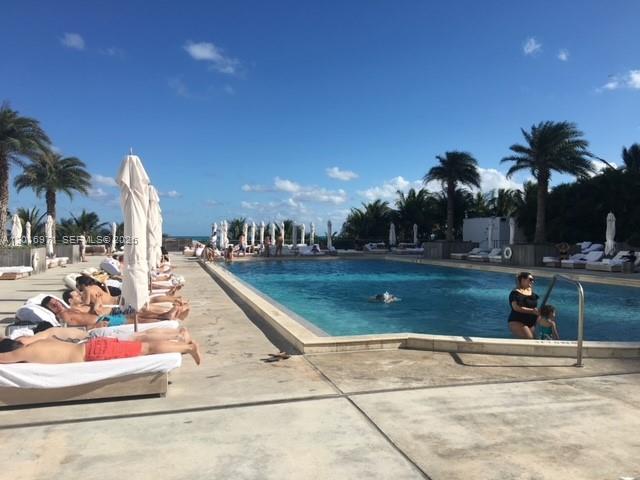 RONEY PALACE CONDO - Residential Lease
