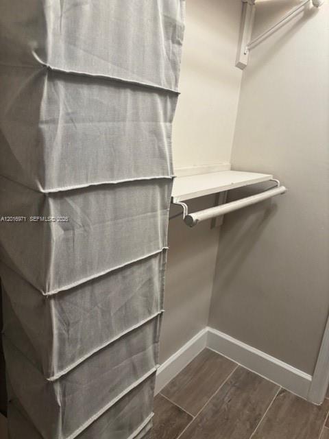 RONEY PALACE CONDO - Residential Lease