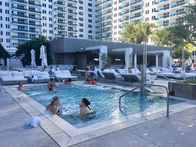 RONEY PALACE CONDO - Residential Lease