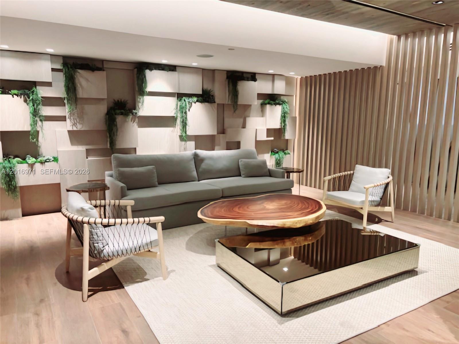RONEY PALACE CONDO - Residential Lease