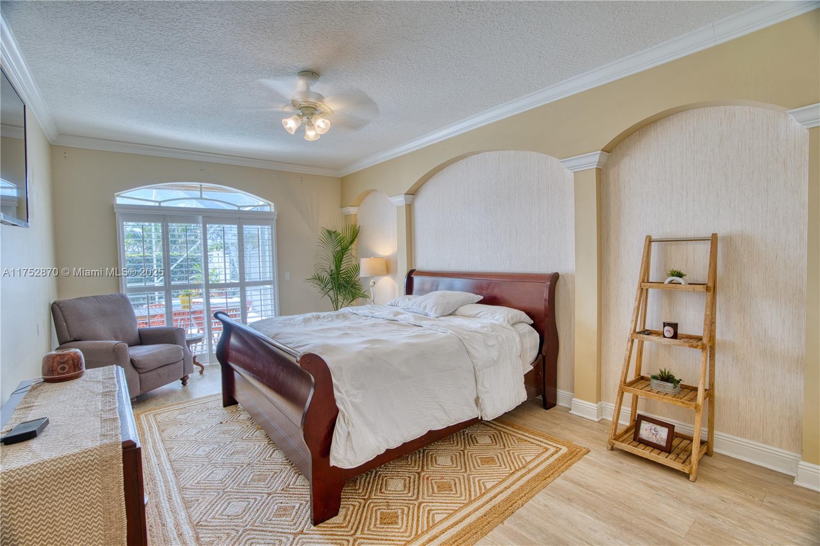 CLOCKTOWER HAMMOCK - Residential Lease